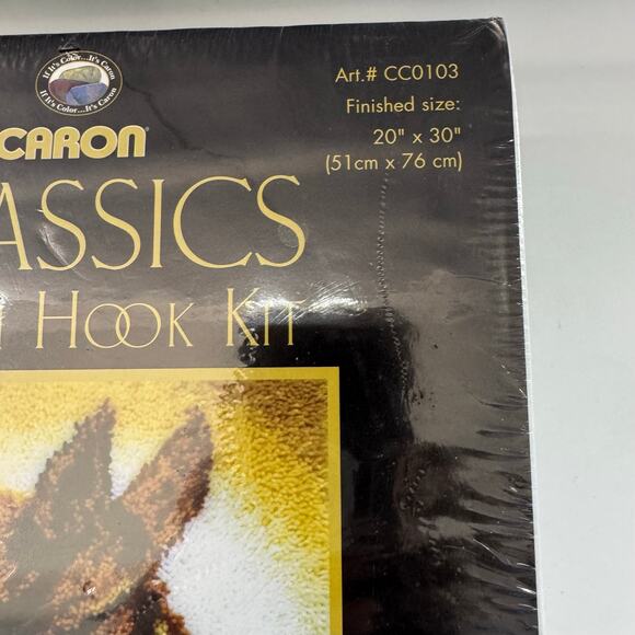 Caron Classics Latch Hook Rug Kit #CC0103 HORSE  Size 20" x 30" NEW - Picture 3 of 4